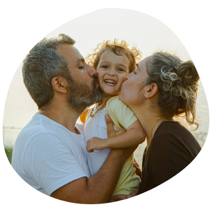 tentary-happy-family-(300-x-300-px)_1162187840115350188-1787896247.png